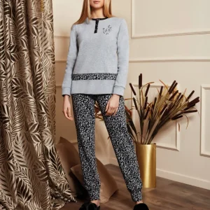 Pigiama in jacquard fantasia animalier