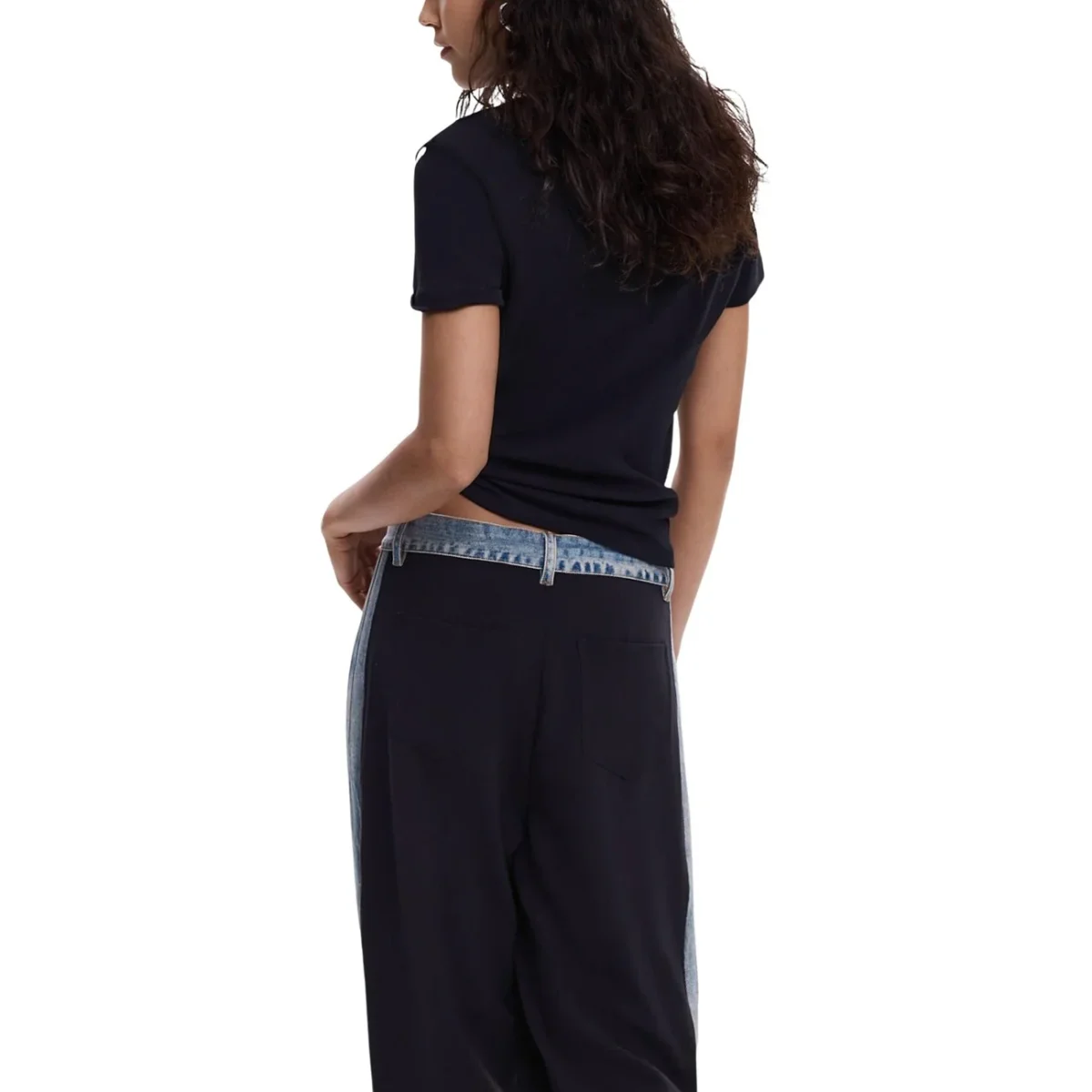 Desigual T-Shirt TS FLORENCIA Donna Maniche Corte 26SWTK07 - immagine 4